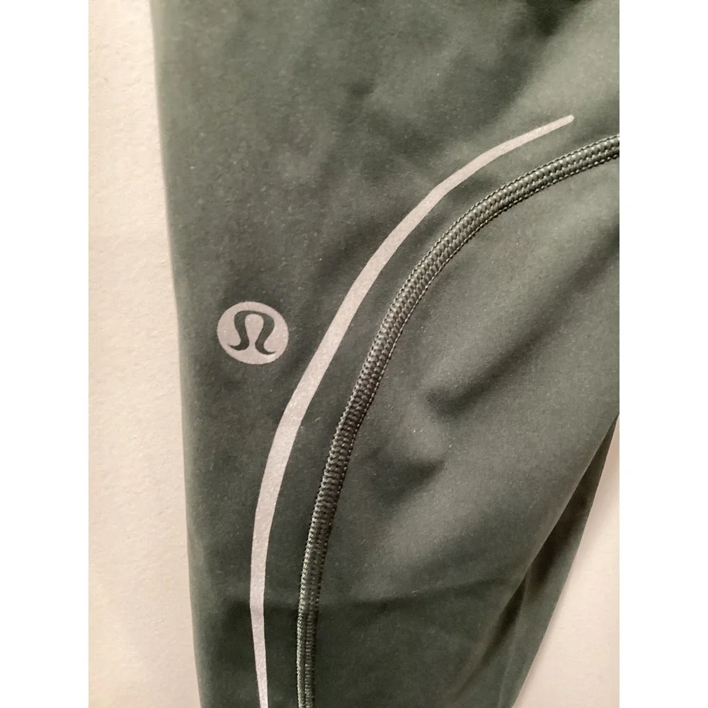 NWOT Lululemon SenseKnit‎ High-Rise Running Crop 23 Dark Forest Green Size 14